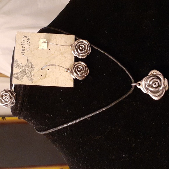 STERLING ROSES NWT SET NWT 925 Earrings Ring Necklaces - Picture 3 of 8